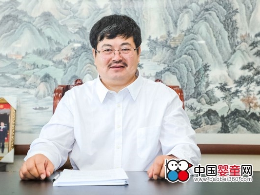 李宏